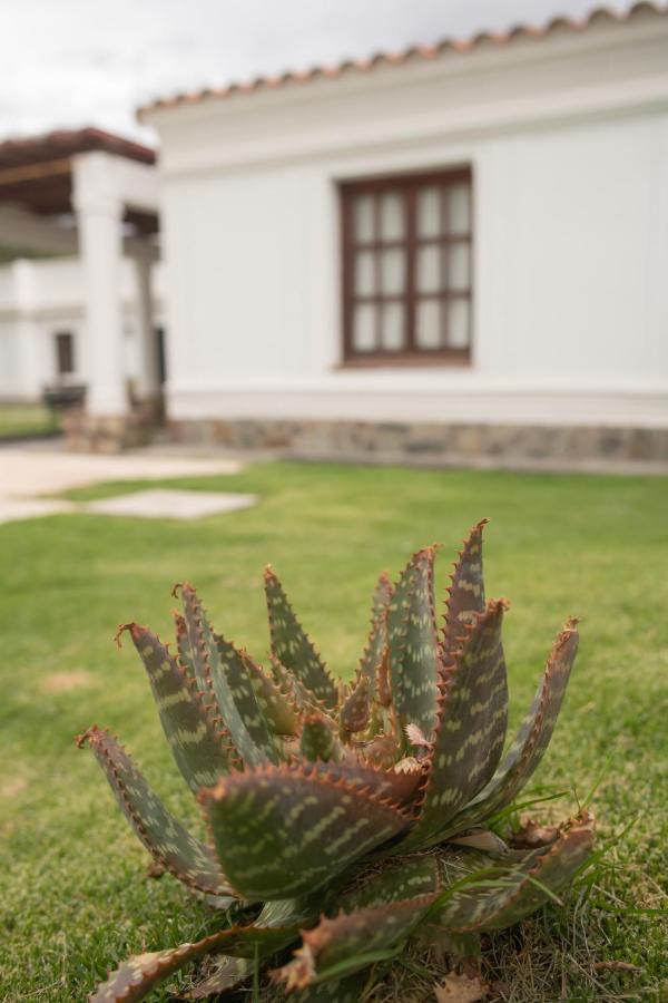 Tampu Hotel Cachi Exterior photo